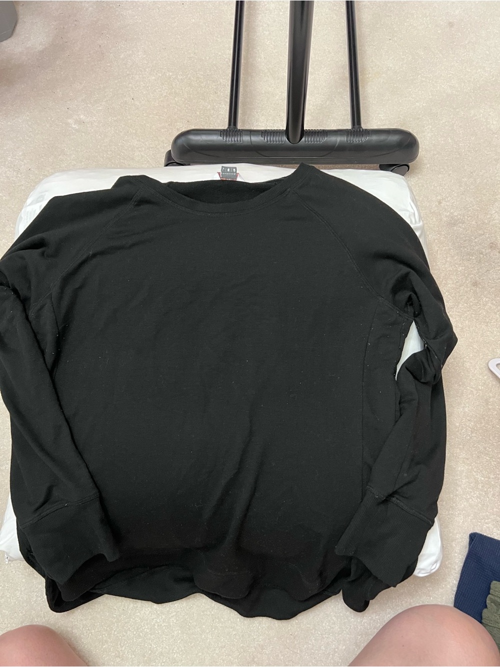 Danskin Black Women's Crewneck Pullover